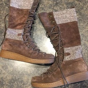 North Face Insulated Lace Up Boots